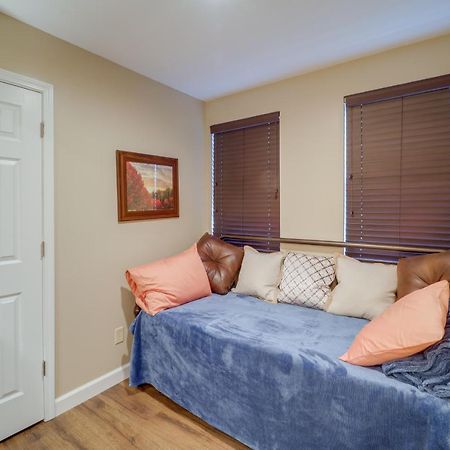 Cozy Banner Elk Condo With Fireplace And Lookout Deck! Exterior photo