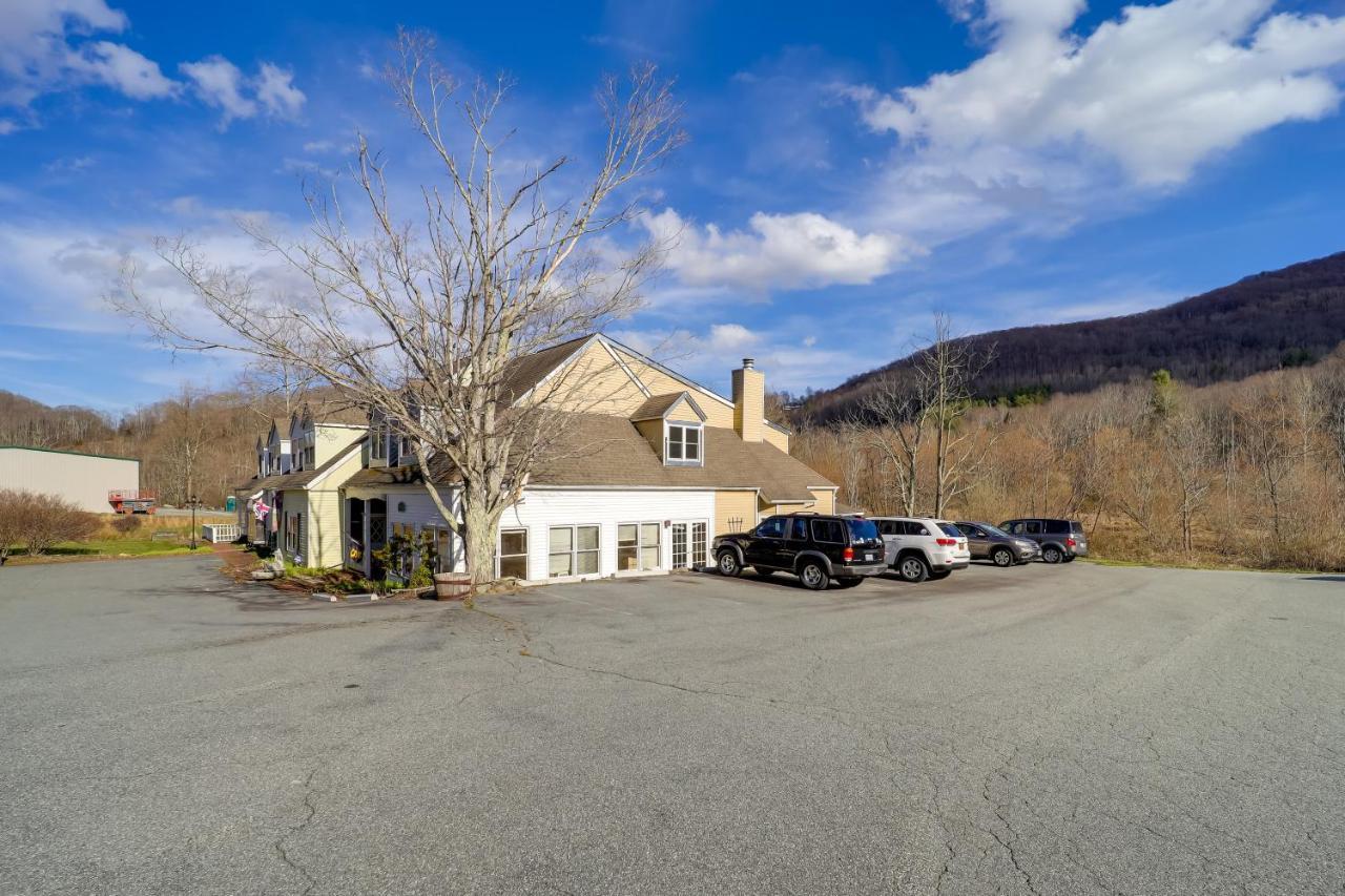 Cozy Banner Elk Condo With Fireplace And Lookout Deck! Exterior photo